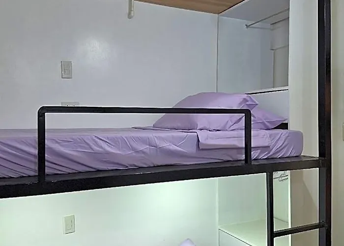 Trend Stay Angeles City Room 302